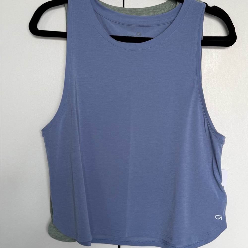 GAP GapFit Breathe Muscle Tees (2) M - Picture 2 of 4